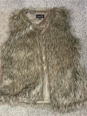 rue21 Taupe Faux Fur Vest - Plush Open Front